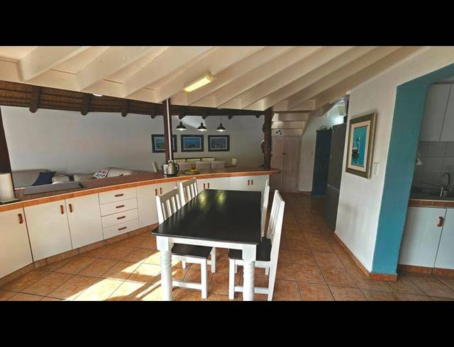 3 BEDROOM TOWNHOUSE FOR SALE IN DWARSKERSBOS